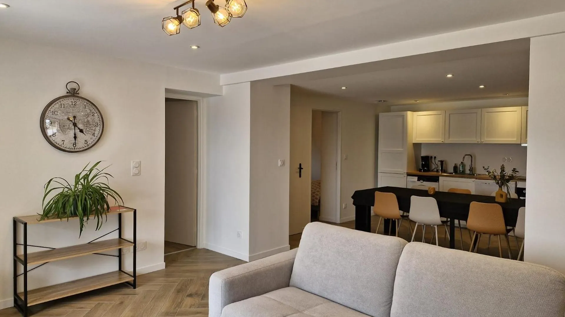 Apartamento Gite Le Zenith - 3 Chambres, 3 Salles De Bain - Proche Cnpe Et Pipa Lagnieu Francia